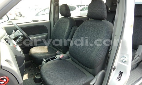 Nunua Ilio tumika Toyota Sienta Fedha Gari ndani ya Livingstone nchini Zambia Nunua Ilio tumika Toyota Sienta Fedha Gari ndani ya Livingstone nchini Zambia