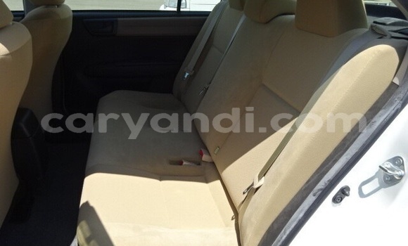 Nunua Ilio tumika Toyota Axio Nyeupe Gari ndani ya Livingstone nchini Zambia Nunua Ilio tumika Toyota Axio Nyeupe Gari ndani ya Livingstone nchini Zambia