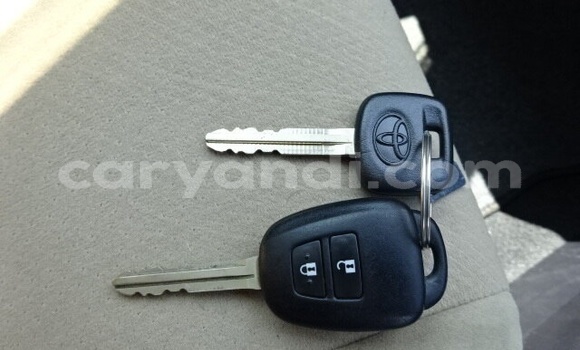 Nunua Ilio tumika Toyota Axio Nyeupe Gari ndani ya Livingstone nchini Zambia Nunua Ilio tumika Toyota Axio Nyeupe Gari ndani ya Livingstone nchini Zambia