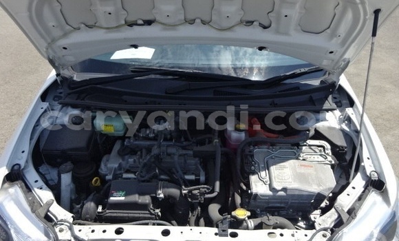 Nunua Ilio tumika Toyota Axio Nyeupe Gari ndani ya Livingstone nchini Zambia Nunua Ilio tumika Toyota Axio Nyeupe Gari ndani ya Livingstone nchini Zambia