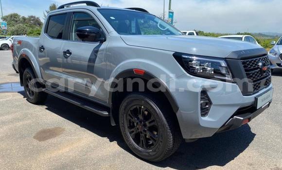Buy Used Nissan Navara Silver Car in Livingstone in Zambia