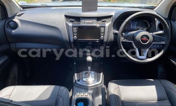 Nunua Ilio tumika Nissan Navara Fedha Gari ndani ya Livingstone nchini Zambia Nunua Ilio tumika Nissan Navara Fedha Gari ndani ya Livingstone nchini Zambia