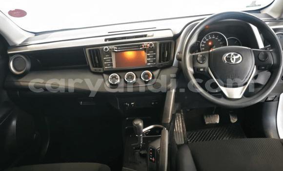 Acheter Occasion Voiture Toyota RAV4 Gris à Livingstone, Zambie Acheter Occasion Voiture Toyota RAV4 Gris à Livingstone, Zambie