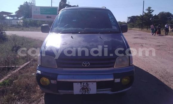 Acheter Occasion Voiture Toyota Noah Autre à Sesheke, Occidental Acheter Occasion Voiture Toyota Noah Autre à Sesheke, Occidental