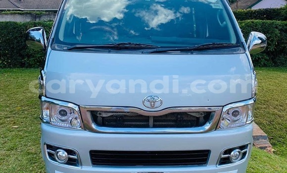 Acheter Occasion Utilitaire Toyota HiAce Autre à Lusaka, Zambie Acheter Occasion Utilitaire Toyota HiAce Autre à Lusaka, Zambie
