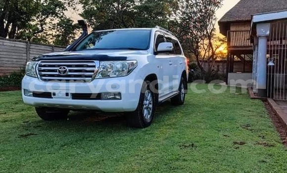 Acheter Occasion Voiture Toyota Land Cruiser Blanc à Mongu, Occidental Acheter Occasion Voiture Toyota Land Cruiser Blanc à Mongu, Occidental