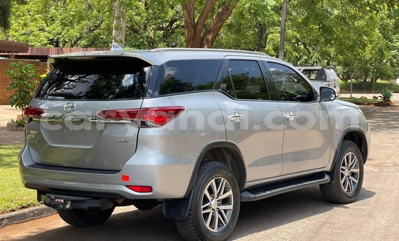 Tenga Tsaru Toyota Fortuner Zvimwe Mota in Lusaka in Zambia Tenga Tsaru Toyota Fortuner Zvimwe Mota in Lusaka in Zambia