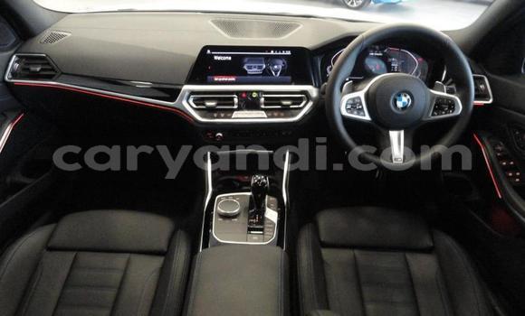 Acheter Occasion Voiture BMW 3–Series Blanc à Livingstone, Zambie Acheter Occasion Voiture BMW 3–Series Blanc à Livingstone, Zambie