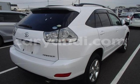 Acheter Import Voiture Toyota Harrier Blanc à Lusaka, Zambie Acheter Import Voiture Toyota Harrier Blanc à Lusaka, Zambie