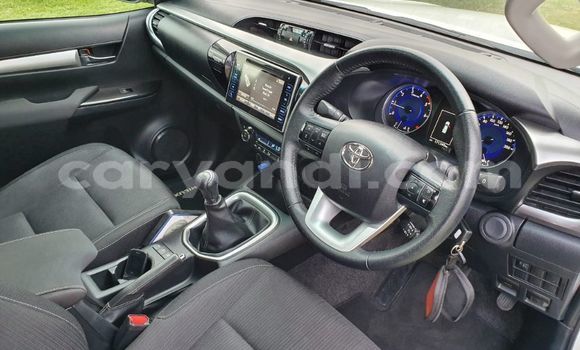 Tenga Tsaru Toyota Hilux Chena Mota in Chilanga in Lusaka Tenga Tsaru Toyota Hilux Chena Mota in Chilanga in Lusaka