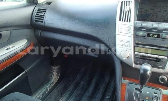 Acheter Import Voiture Toyota Harrier Blanc à Lusaka, Zambie Acheter Import Voiture Toyota Harrier Blanc à Lusaka, Zambie