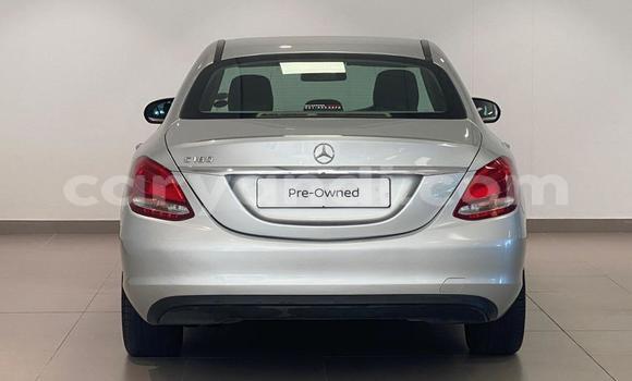 Acheter Occasion Voiture Mercedes‒Benz C-klasse Gris à Kabwe, Zambie Acheter Occasion Voiture Mercedes‒Benz C-klasse Gris à Kabwe, Zambie