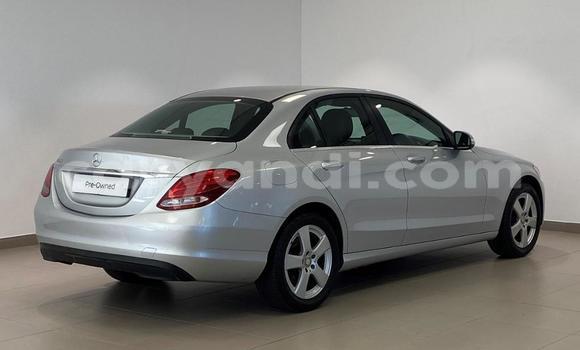 Acheter Occasion Voiture Mercedes‒Benz C-klasse Gris à Kabwe, Zambie Acheter Occasion Voiture Mercedes‒Benz C-klasse Gris à Kabwe, Zambie