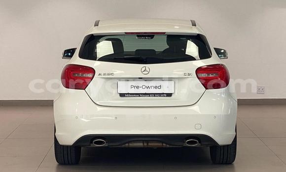 Tenga Tsaru Mercedes‒Benz A-klasse Chena Mota in Lusaka in Zambia Tenga Tsaru Mercedes‒Benz A-klasse Chena Mota in Lusaka in Zambia