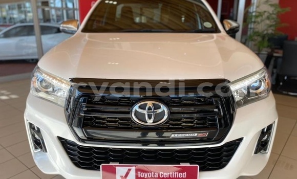 Tenga Tsaru Toyota Hilux Chena Mota in Livingstone in Zambia Tenga Tsaru Toyota Hilux Chena Mota in Livingstone in Zambia