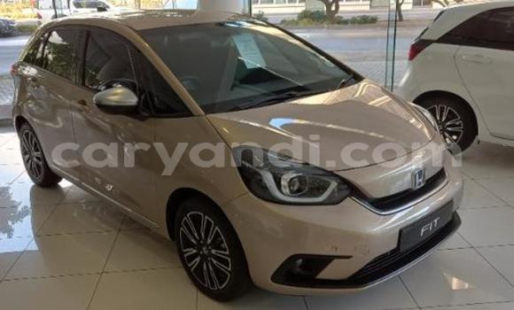 Buy Used Honda FIT Silver Car in Chilanga in Lusaka Buy Used Honda FIT Silver Car in Chilanga in Lusaka