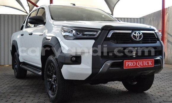 Buy Used Toyota Hilux White Car in Chingola in Zambia Buy Used Toyota Hilux White Car in Chingola in Zambia