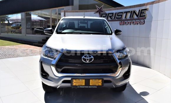 Buy Used Toyota Hilux Silver Car in Chilanga in Lusaka Buy Used Toyota Hilux Silver Car in Chilanga in Lusaka