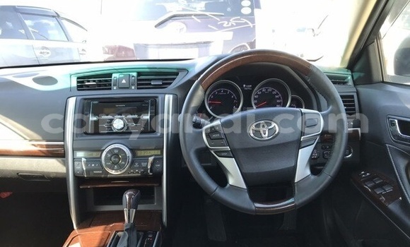 Acheter Occasion Voiture Toyota Mark X Gris à Livingstone, Zambie Acheter Occasion Voiture Toyota Mark X Gris à Livingstone, Zambie