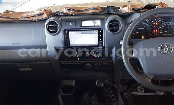 Buy Used Toyota Land Cruiser Beige Car in Lusaka in Zambia Buy Used Toyota Land Cruiser Beige Car in Lusaka in Zambia