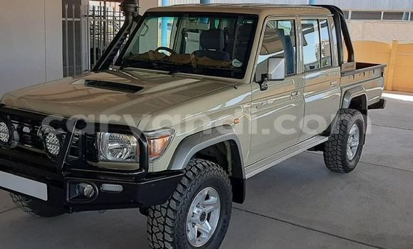Buy Used Toyota Land Cruiser Beige Car in Lusaka in Zambia Buy Used Toyota Land Cruiser Beige Car in Lusaka in Zambia
