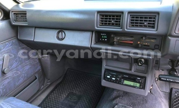 Nunua Ilio tumika Toyota Hilux Nyeupe Gari ndani ya Livingstone nchini Zambia Nunua Ilio tumika Toyota Hilux Nyeupe Gari ndani ya Livingstone nchini Zambia