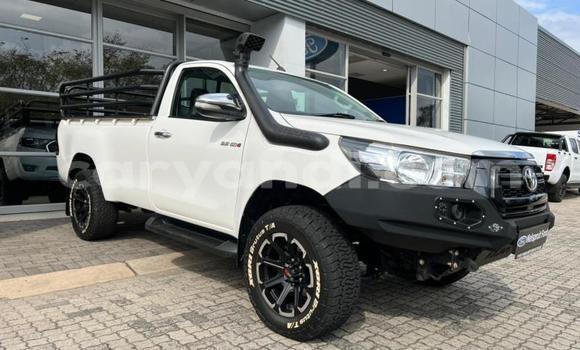 Acheter Occasion Voiture Toyota Hilux Blanc à Livingstone, Zambie