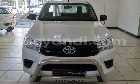 Buy Used Toyota Hilux White Car in Livingstone in Zambia Buy Used Toyota Hilux White Car in Livingstone in Zambia