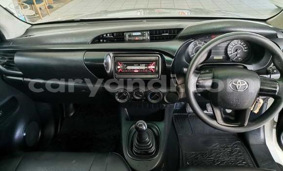 Buy Used Toyota Hilux White Car in Livingstone in Zambia Buy Used Toyota Hilux White Car in Livingstone in Zambia