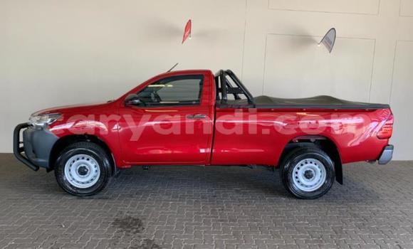 Nunua Ilio tumika Toyota Hilux Nyekundu Gari ndani ya Livingstone nchini Zambia Nunua Ilio tumika Toyota Hilux Nyekundu Gari ndani ya Livingstone nchini Zambia