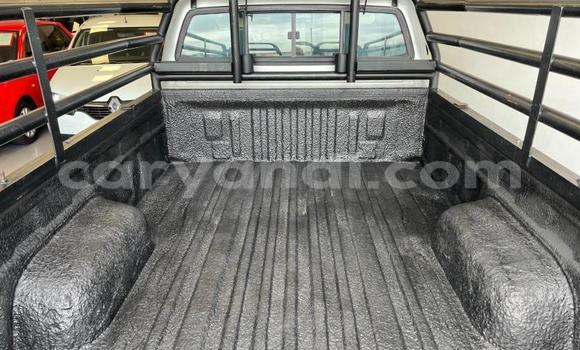 Acheter Occasion Voiture Toyota Hilux Marron à Livingstone, Zambie Acheter Occasion Voiture Toyota Hilux Marron à Livingstone, Zambie