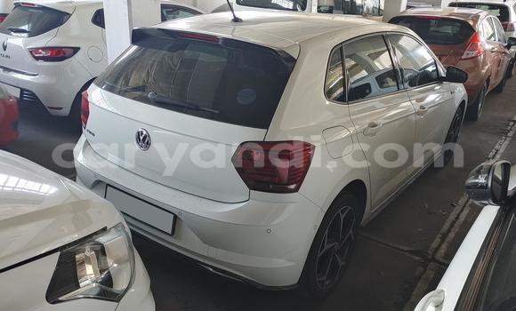 Acheter Occasion Voiture Volkswagen Polo Blanc à Lusaka, Zambie Acheter Occasion Voiture Volkswagen Polo Blanc à Lusaka, Zambie