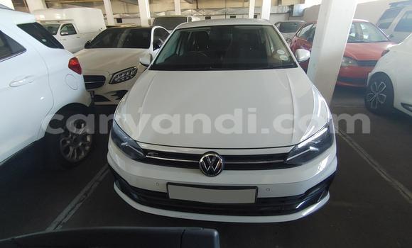 Acheter Occasion Voiture Volkswagen Polo Blanc à Lusaka, Zambie Acheter Occasion Voiture Volkswagen Polo Blanc à Lusaka, Zambie