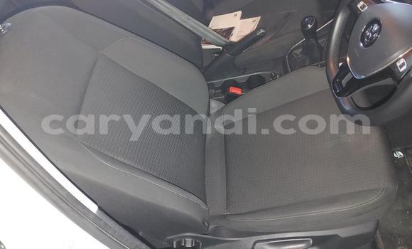 Acheter Occasion Voiture Volkswagen Polo Blanc à Lusaka, Zambie Acheter Occasion Voiture Volkswagen Polo Blanc à Lusaka, Zambie