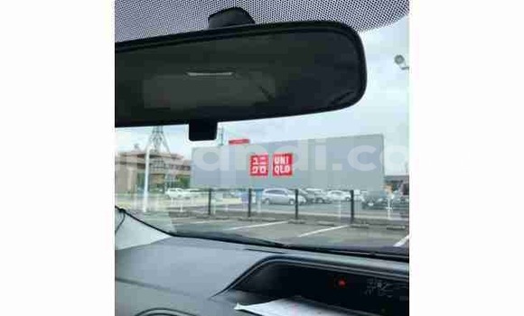 Buy Used Toyota Land Cruiser Prado White Car in Lusaka in Zambia Buy Used Toyota Land Cruiser Prado White Car in Lusaka in Zambia