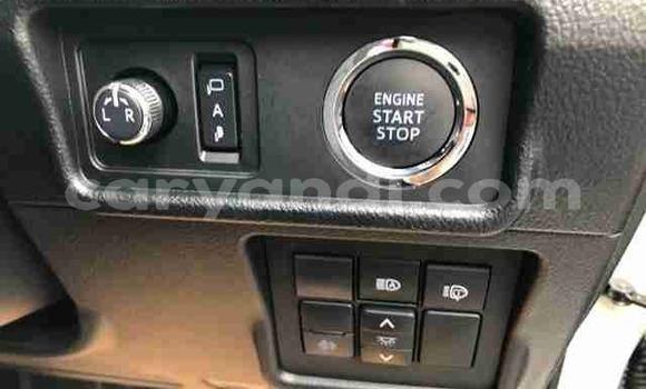 Buy Used Toyota Land Cruiser Prado White Car in Lusaka in Zambia Buy Used Toyota Land Cruiser Prado White Car in Lusaka in Zambia