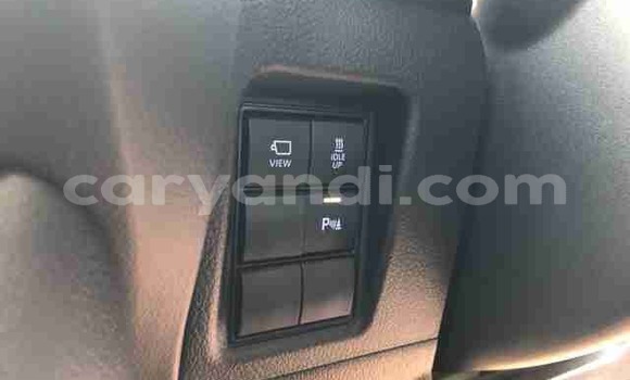 Buy Used Toyota Land Cruiser Prado White Car in Lusaka in Zambia Buy Used Toyota Land Cruiser Prado White Car in Lusaka in Zambia