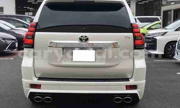 Buy Used Toyota Land Cruiser Prado White Car in Lusaka in Zambia Buy Used Toyota Land Cruiser Prado White Car in Lusaka in Zambia