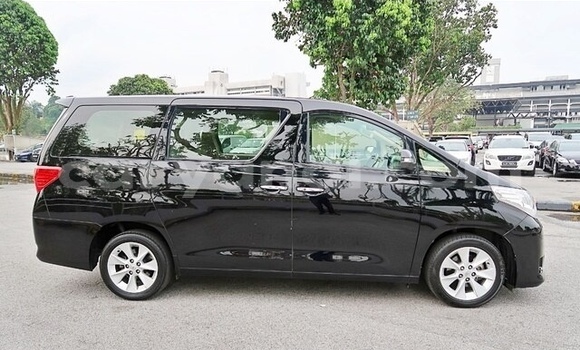 Nunua Ilio tumika Toyota Alphard Nyeusi Gari ndani ya Lusaka nchini Zambia Nunua Ilio tumika Toyota Alphard Nyeusi Gari ndani ya Lusaka nchini Zambia