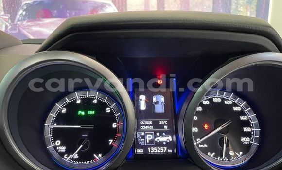 Acheter Occasion Voiture Toyota Prado Blanc à Lusaka, Zambie Acheter Occasion Voiture Toyota Prado Blanc à Lusaka, Zambie