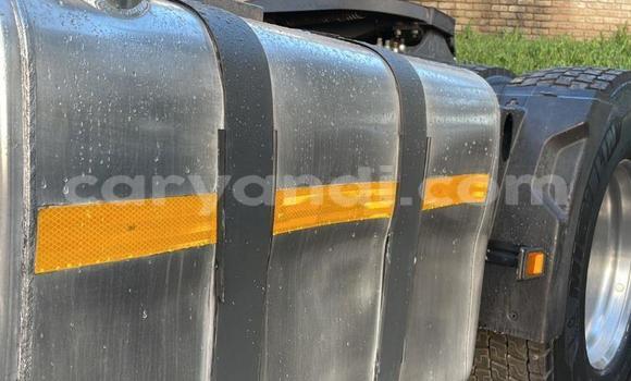 Acheter Occasion Utilitaire Volvo FL Blanc à Lusaka, Zambie Acheter Occasion Utilitaire Volvo FL Blanc à Lusaka, Zambie