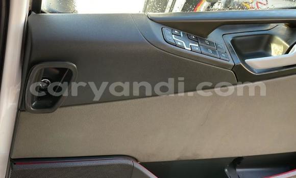 Acheter Occasion Utilitaire Volvo FL Blanc à Lusaka, Zambie Acheter Occasion Utilitaire Volvo FL Blanc à Lusaka, Zambie