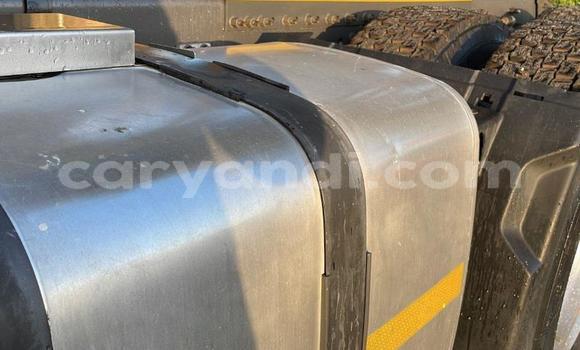 Acheter Occasion Utilitaire Volvo FL Blanc à Lusaka, Zambie Acheter Occasion Utilitaire Volvo FL Blanc à Lusaka, Zambie