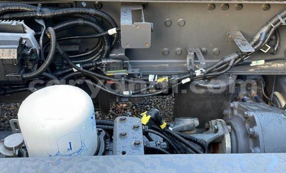 Acheter Occasion Utilitaire Volvo FL Blanc à Lusaka, Zambie Acheter Occasion Utilitaire Volvo FL Blanc à Lusaka, Zambie