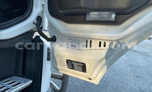 Acheter Occasion Utilitaire Volvo F4 Blanc à Lusaka, Zambie Acheter Occasion Utilitaire Volvo F4 Blanc à Lusaka, Zambie