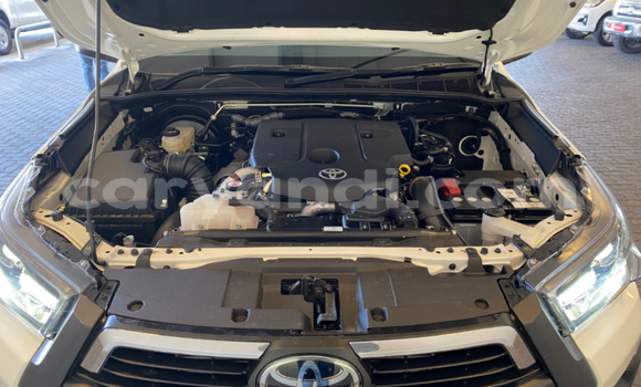 Buy Used Toyota Hilux White Car in Lusaka in Zambia Buy Used Toyota Hilux White Car in Lusaka in Zambia