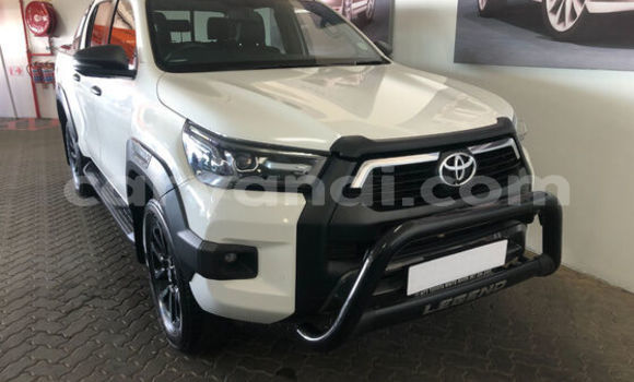 Nunua Ilio tumika Toyota Hilux Nyeupe Gari ndani ya Lusaka nchini Zambia Nunua Ilio tumika Toyota Hilux Nyeupe Gari ndani ya Lusaka nchini Zambia
