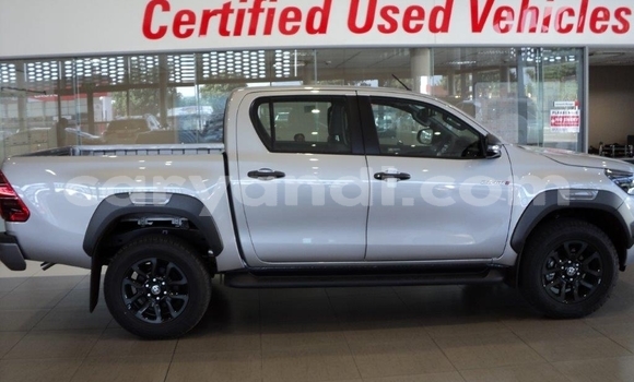 Buy Used Toyota Hilux Silver Car in Lusaka in Zambia Buy Used Toyota Hilux Silver Car in Lusaka in Zambia