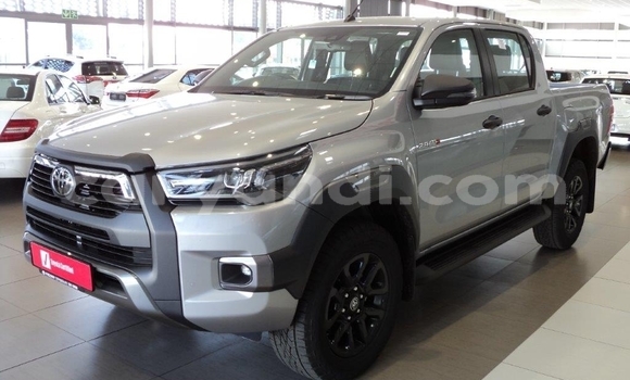 Buy Used Toyota Hilux Silver Car in Lusaka in Zambia Buy Used Toyota Hilux Silver Car in Lusaka in Zambia