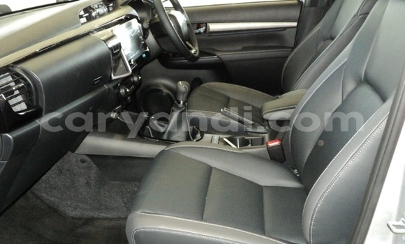 Buy Used Toyota Hilux Silver Car in Lusaka in Zambia Buy Used Toyota Hilux Silver Car in Lusaka in Zambia